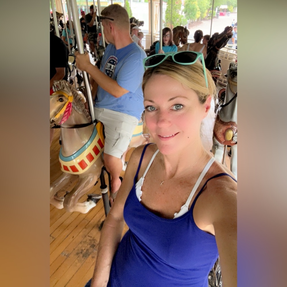 Meet your Posher, Spring - Picture 4 of 11